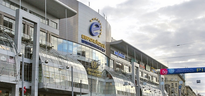 Массовая драка с участием охранников ТЦ «Европейский»